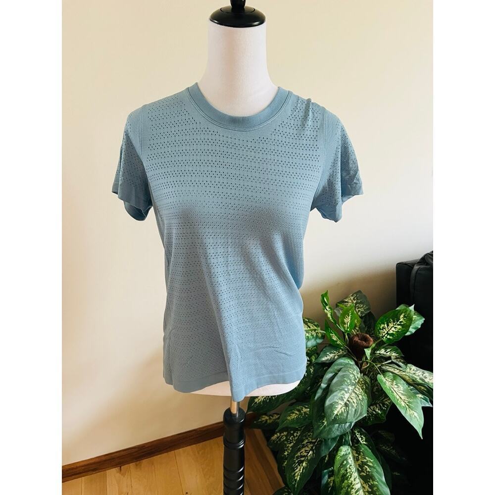 Lululemon Blue Pin Hole Tshirt
